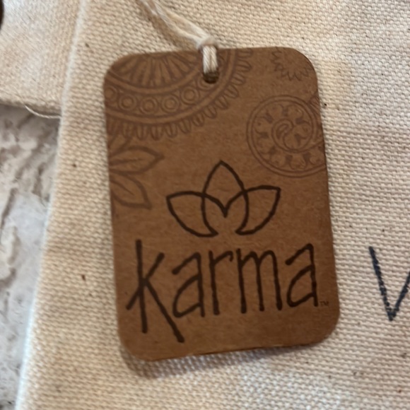 5/$25 Karma Canvas Pouch: Not all who wander are lost - Picture 2 of 4